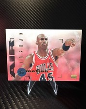 1994-95 Skybox Emotion - Michael Jordan #100 picture