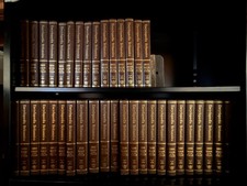 Encyclopaedia Britannica Book of the Year 38 Vol Set 1978-2015 Brown Gilt picture