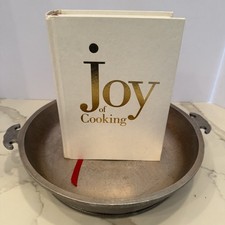 VINTAGE GUARDIAN SERVICE EUC FRY ALUMINUM PAN, Including Joy Of Cooking Cookbook picture