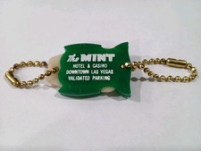 THE MINT CASINO LAS VEGAS, NEVADA OWL KEYCHAIN GREAT FOR ANY VINTAGE COLLECTION picture