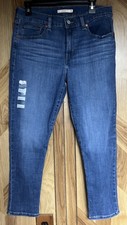 Levi’s Women’s Boyfriend Jeans Size 10 W30 L27 Blue Denim Mid Rise NWOT picture