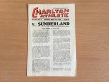 1949/50 Div 1. Charlton Athletic v Sunderland.  good picture