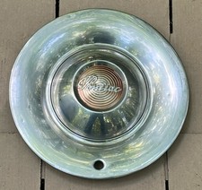 1949-1950  pontiac chieftain  hubcap 15