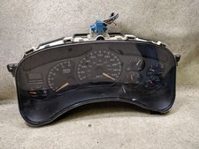 Speedometer Instrument Cluster MPH Fits 00-02 GMC SIERRA PICKUP TRUCK b0-25 picture