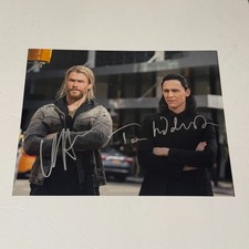 Tom Hiddleston & Chris Hemsworth Signed Avengers Thor Loki Marvel 11x14 Photo 5 picture