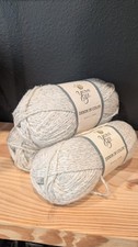 New Unused Discontinued Hobby Lobby Yarn Bee Denim In Color Gray Cotton Acrylic picture