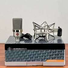 Neumann TLM 102 Large Diaphragm Condenser Microphone Studio Set w/ Shockmount picture