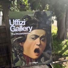 Uffizi Gallery by Gloria Fossi PB First Edition  Like New 2011 picture