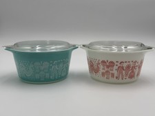Vintage Pyrex Butterprint Amish Pink & Turquoise Casserole Dishes w/ Lids Lot of picture